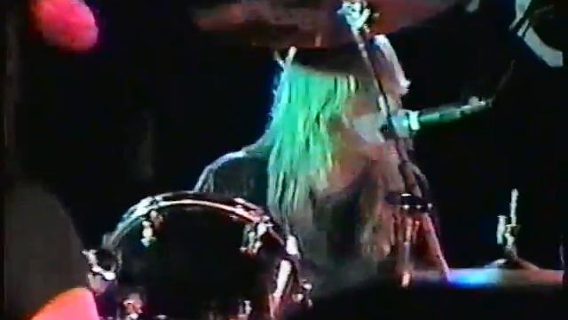 Sandy West* Wild Thing- Coconut Teaser Hollywood смотреть онлайн