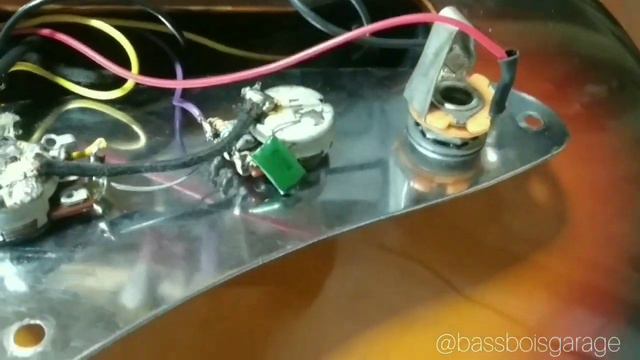 [KUTANG] Kupas Tentang Sejarah Awal Mula Fender Japan смотреть онлайн