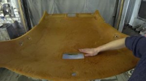 Перетяжка потолка автомобиля Toyota Avensis / почему провисает ткань на потолке