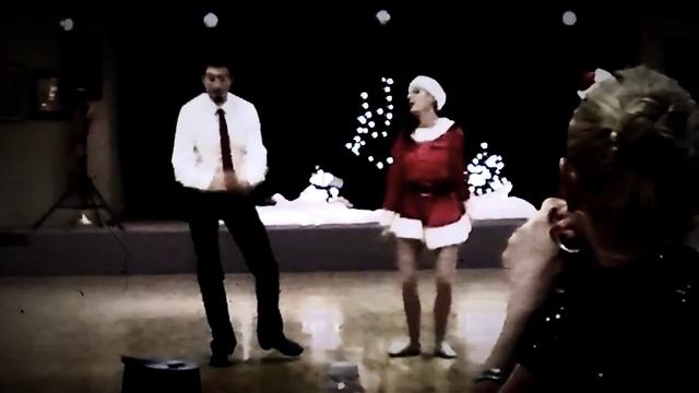 "In The Mood" Christmas Lindy Hop (Swing Dance) Performance смотреть онлайн