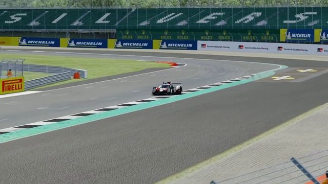 Toyota TS050 Hybrid at Silverstone in Assetto Corsa смотреть онлайн