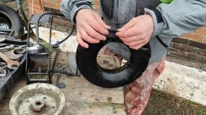 Заклеиваем камеру на садовой тачке, своими руками