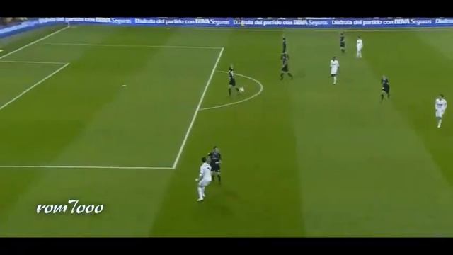 Cristiano Ronaldo ● The Most Complete Player Ever ● HD by flomic.flv смотреть онлайн