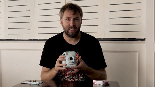 Распаковка и обзор Instax mini 12 от Wonderfoto смотреть онлайн