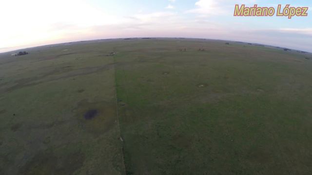 Ovni desde un drone al atardecer - 4K - UFO sightings смотреть онлайн