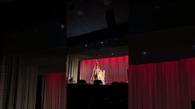 4 курс НХТ, экзамен по Современному танцу | Педагог Елизавета Аргатова смотреть онлайн