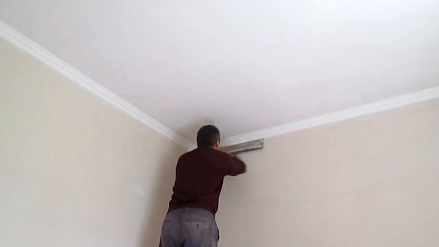 Простая покраска потолка водоэмульсионной краской смотреть онлайн