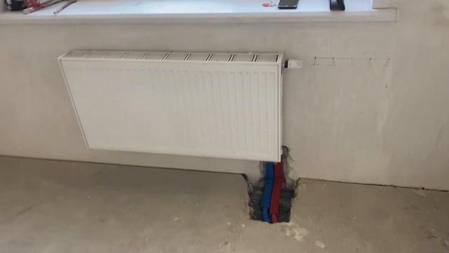 Простое и надежное подключение радиаторов в квартире из стены. смотреть онлайн