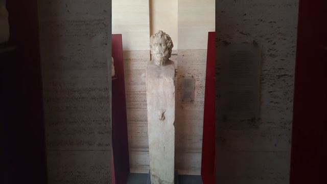 Голова и Мужской половой орган- вся Статуя. Дают 2век до н.э.Палаццо Массимо.Рим смотреть онлайн