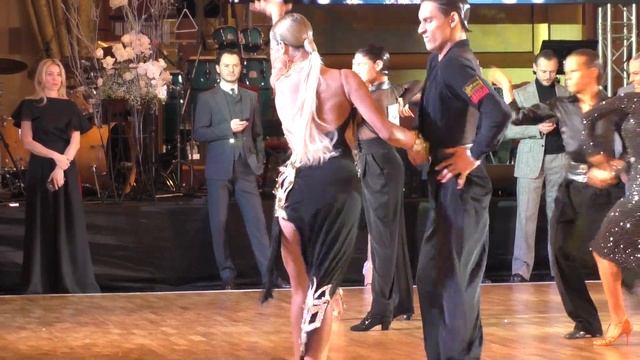 Dolgopolova Anna - Mirkhanov Sharif Cha-Cha \ Crystal Ball 2020 смотреть онлайн