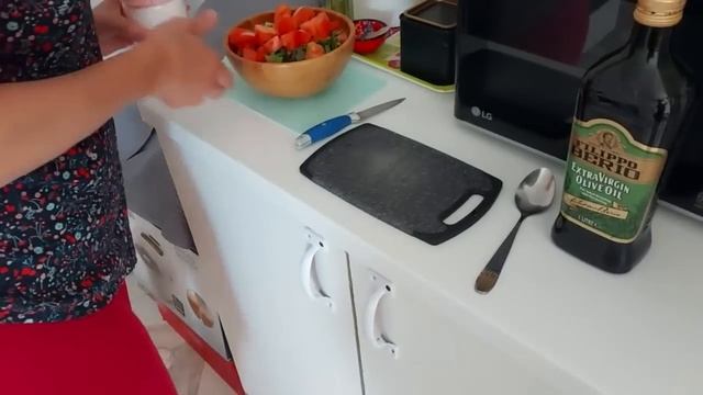 ВЛОГ: Меняю прописку / К дождю / Будни смотреть онлайн