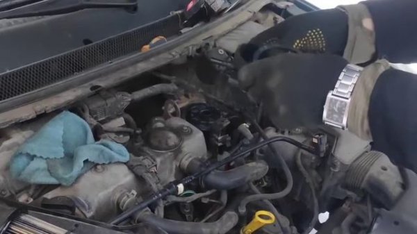 Простой способ замены топливного фильтра с прокачкой топливной системы на Форд фокус 2 дизель 1.8