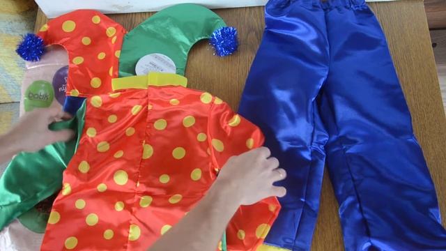 Костюм Скоморох Гороховый для мальчика смотреть онлайн