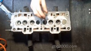 Ремонт ГБЦ Таврия Сенс Славута почему прогорел клапан резка седел притирка клапанов сборка разборка