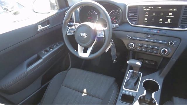 2022 Kia Sportage LX Sport Utility Cleveland смотреть онлайн