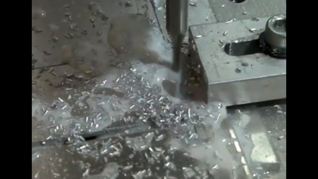Cut Alu1 8mm смотреть онлайн