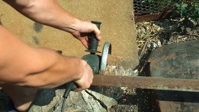 пилил и отпилил!!!