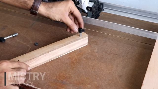 Homemade Circular Saw Crosscut Jig || DIY Circular Saw Miter Jig