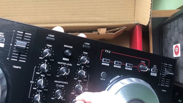 [Unboxing] DJ Pioneer DDJ-SB3 DJ Mixer смотреть онлайн