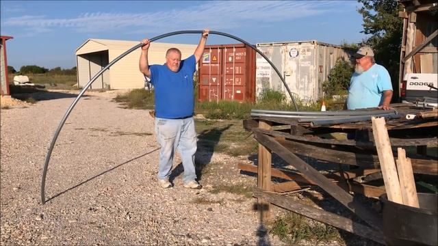 How to Bend Pipe For DIY Greenhouse Build смотреть онлайн