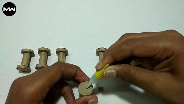 How to make a chess pieces and board in cardboard смотреть онлайн