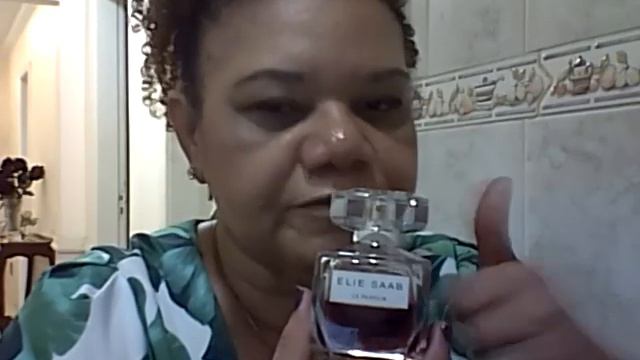 Perfume Elie Saab Le Parfum Intense смотреть онлайн
