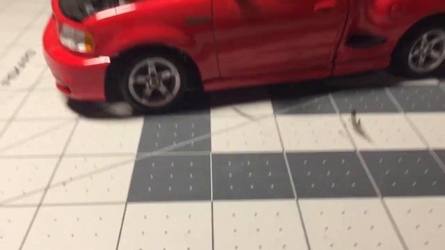 Revell Brian's Ford SVT Lightning Kit Review смотреть онлайн