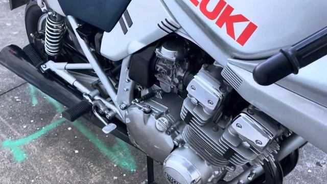 1982 Suzuki Katana GSX1000SZ ; Cold Start, Lighting Check, Etc