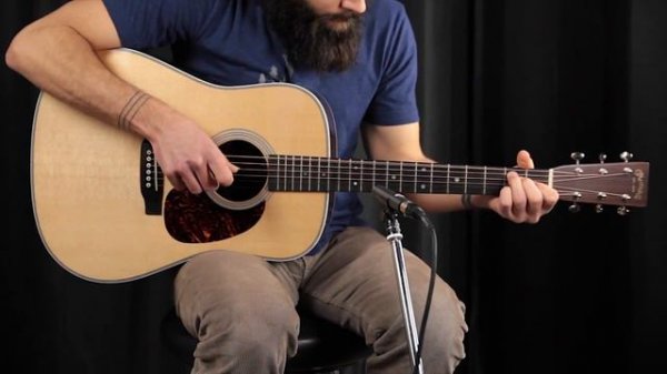 Martin HD-28 SS (Short Scale Custom) - How Does it Sound?