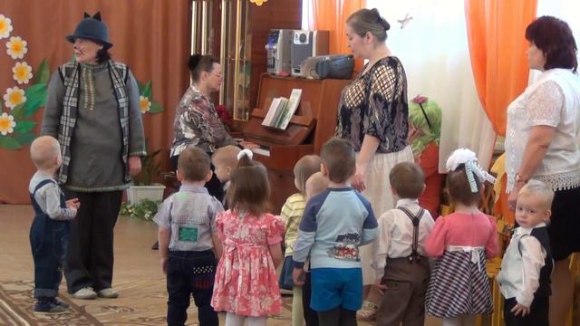 Утренник 8 марта в Гусь-Хрустальном смотреть онлайн