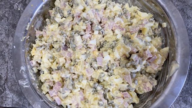 ВЛОГ Миллерово часть 1! ДЕНЬ РОЖДЕНИЯ СВЕКРОВИ! Много ГОТОВИМ! САЖАЕМ ПЕТУНИЮ! Неожиданный ПОДАРОК! смотреть онлайн