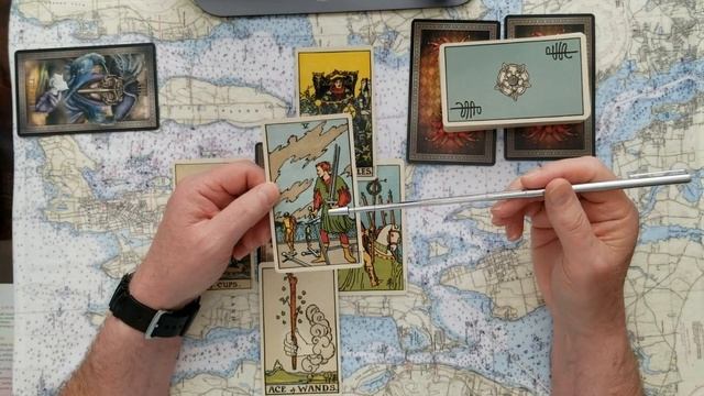 Soulful Saturday Oracle 4 card U Pick AND the Royals Tarot Card Reading for everyone смотреть онлайн