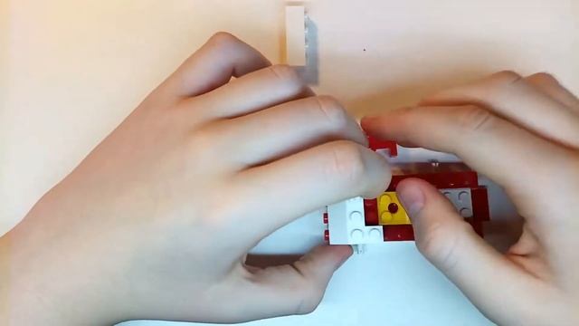 Собираем из конструктора Доставщика пиццы / Сборка конструктора Лего Доставка пиццы AUSINI 25204