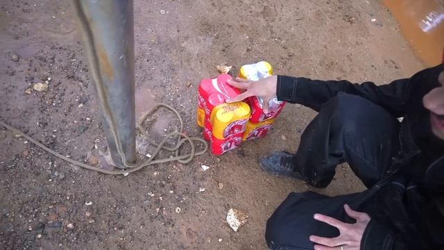 PREGO GIGANTE A 50 METROS DE ALTURA no teto de um CARRO смотреть онлайн