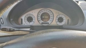 Как вывести напряжение сети на панель  Mercedes W211