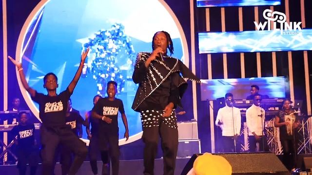 A 10 years old African Talent Triplets ghetto kid breaking the Africa's code смотреть онлайн