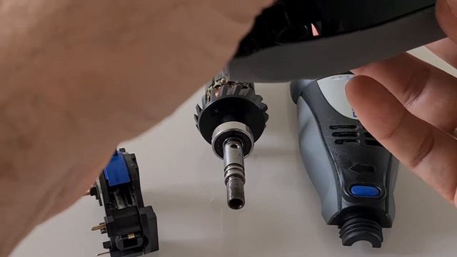 Manutenção Micro Retifica Dremel 300 смотреть онлайн