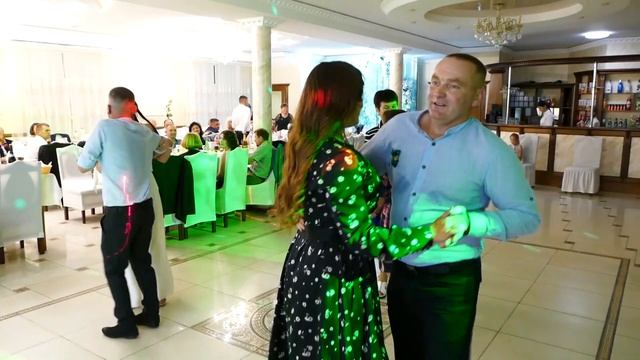 ГОП А ВІСІЛЄ ДАЛИ НАМ ГОРІВКИ - ВЕСІЛЬНА ПОЛЬКА. ГУРТ ФАЙНО. ВЕРХНІЙ СТРУТИНЬ - ФОРТУНА 2021 смотреть онлайн