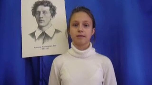 Страна читающая — Александра Сахарова читает произведение «Я ухо приложил к земле» А. А. Блока смотреть онлайн