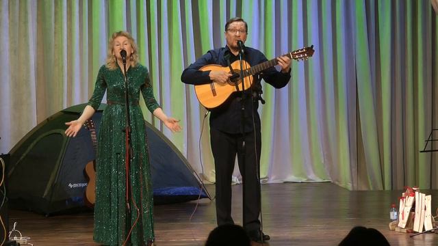 Дуэт «Два берега»: Наталья Покаржевская и Сергей Сушков. Отъезд. Последняя песня Булата Окуджавы. смотреть онлайн