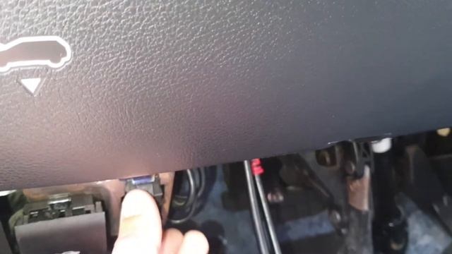 JEEP COMPASS OBD PORT LOCATION SGW 12+8 , JEEP GETAWAY LOCATION 2017, 2018,2019,2020,2021 смотреть онлайн