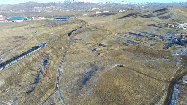 Поезд Тальго прибытие в Усть-Каменогорск.Коптер ,Hubsan zino смотреть онлайн