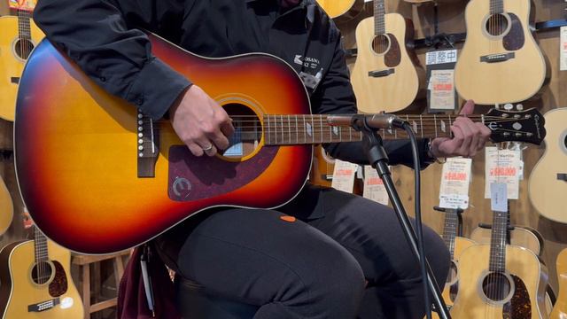 Epiphone Masterbilt TEXAN смотреть онлайн