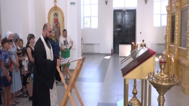 Экскурсия в храм.avi смотреть онлайн