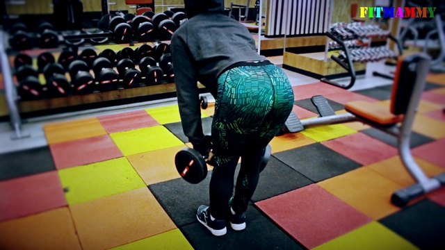 РУМЫНСКАЯ СТАНОВАЯ ТЯГА С ГАНТЕЛЯМИ ИЛИ МЕРТВАЯ ТЯГА