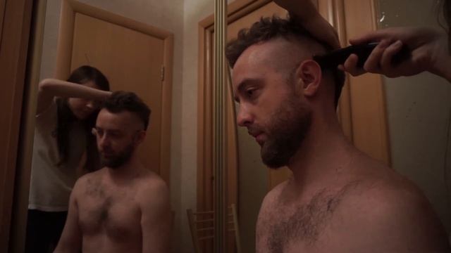Бреем ирокез дома смотреть онлайн