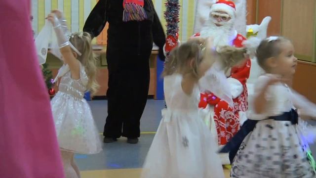 Новогодний утренник д/сад №35 г.Новополоцк 22 декабря 2020 года смотреть онлайн