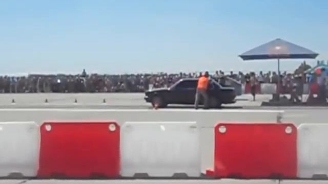 Андрей Е30 турбо с опелем турбо смотреть онлайн