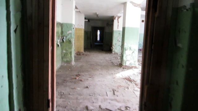 Заброшенное управление уранового рудника №2 смотреть онлайн