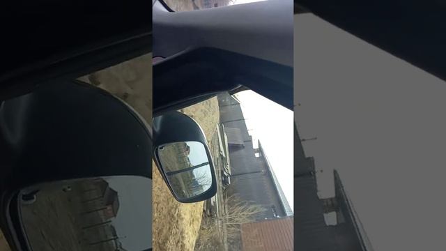 захламление мусором озера берега малое горькое семейством гичкаленко. посёлок Ягодный. 29.04.2021 смотреть онлайн